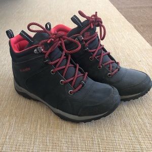 Columbia Hiking Shoes